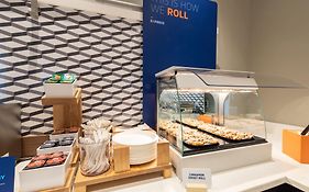 Holiday Inn Express Hotel & Suites Astoria By Ihg